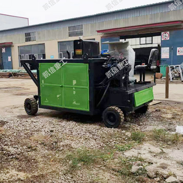小型路沿石滑模機(jī)